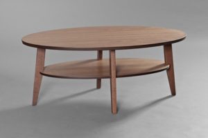 Ett soffbord från Bordbirger som går att få som runt soffbord och som ovalt soffbord.