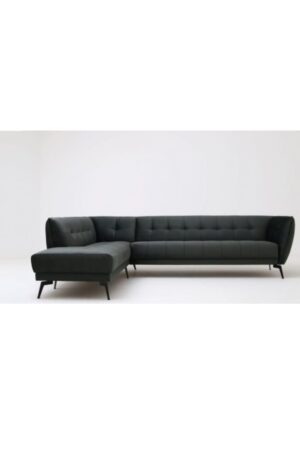 Fin modern soffa i retro modell. Denna soffa är byggbar och heter Eleanor. Du kan även få den som fåtölj. Soffan tillverkas av Ermatiko.
