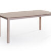 Fint svensktillverkat matbord från Bordbirger. Detta matbord finns i lackad ek, svartbetsad ek och vitpigmenterad ek.